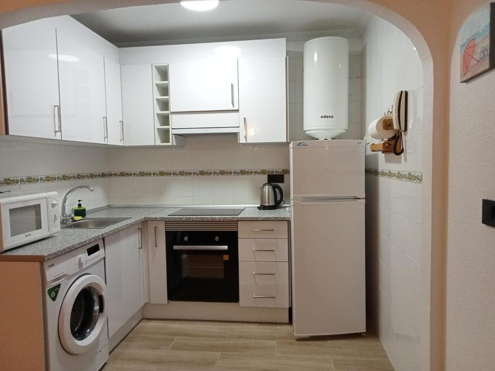 Casa Martita Apartment Торевиеха Екстериор снимка